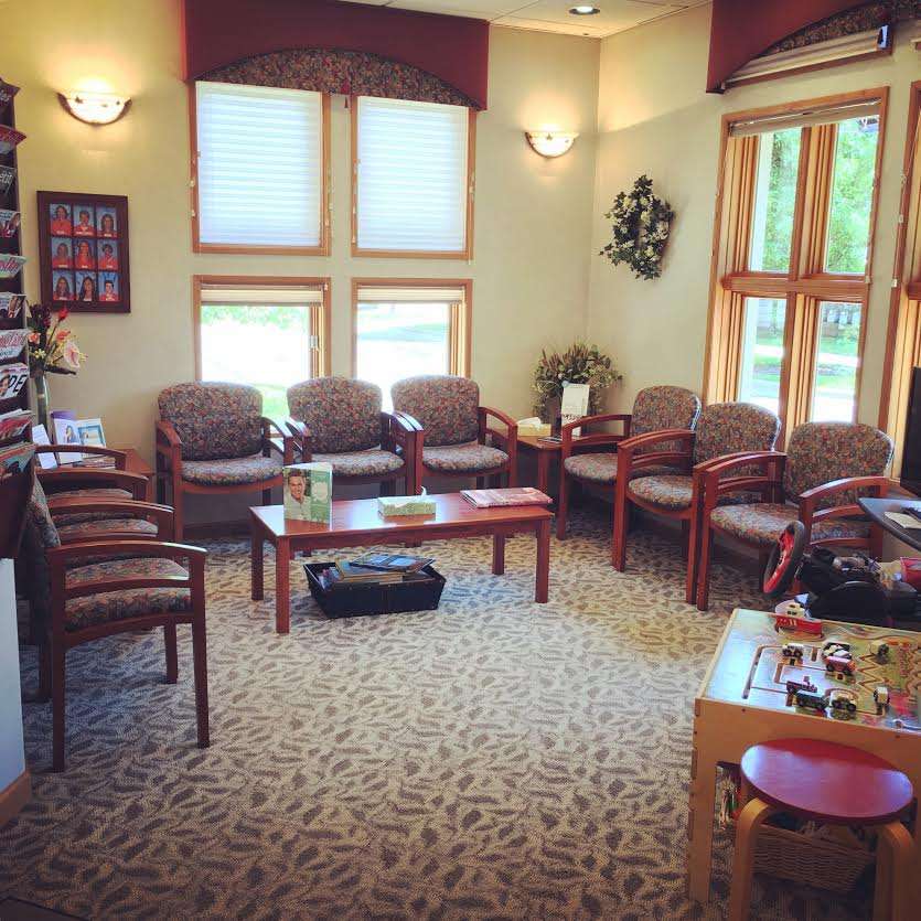 Teuscher Legacy Dental | 40W320 La Fox Rd, St. Charles, IL 60175, USA | Phone: (630) 762-0000