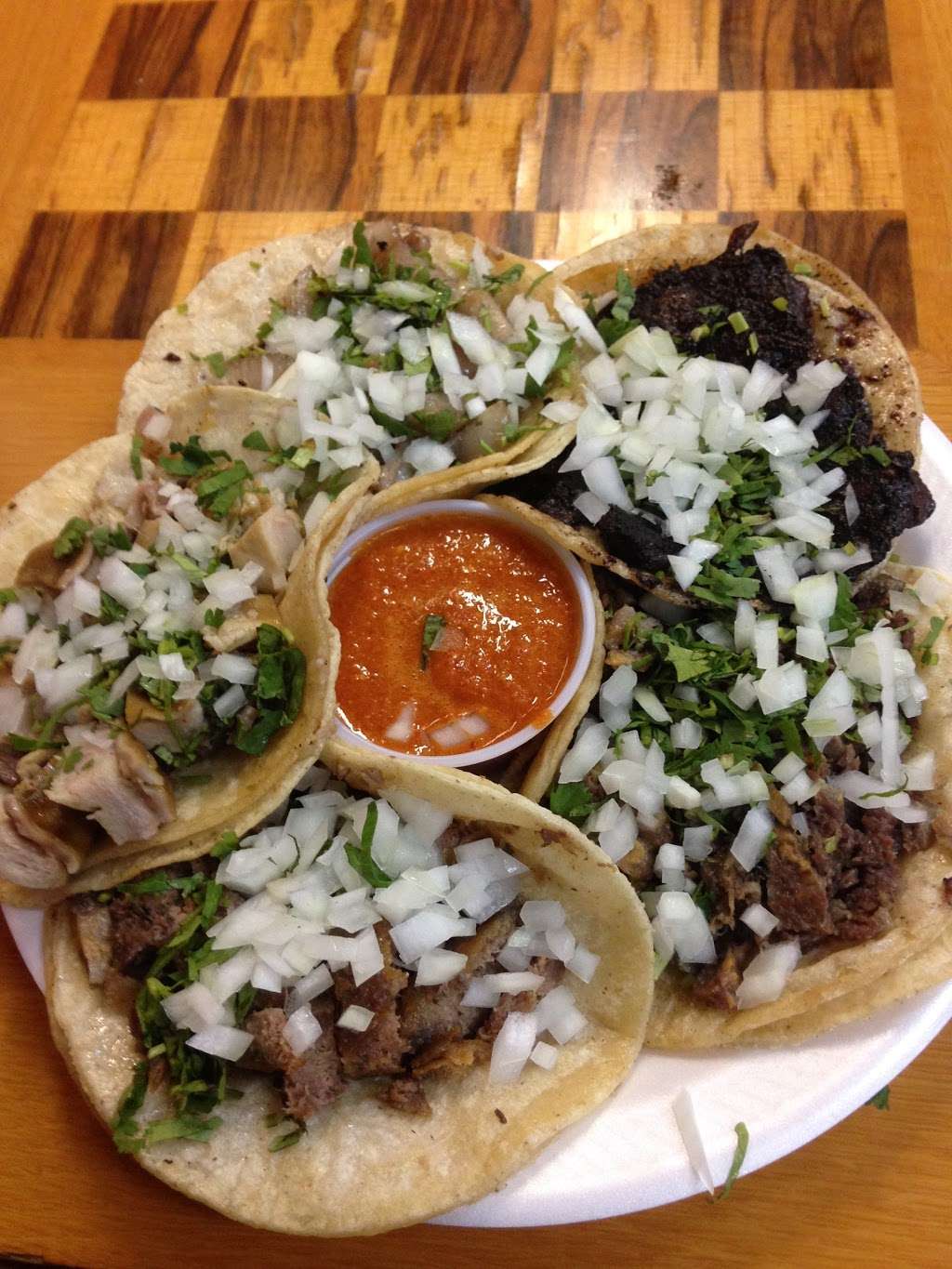 Los Kuinitos | 6129 Cherry Ave, Long Beach, CA 90805, USA | Phone: (562) 726-1669