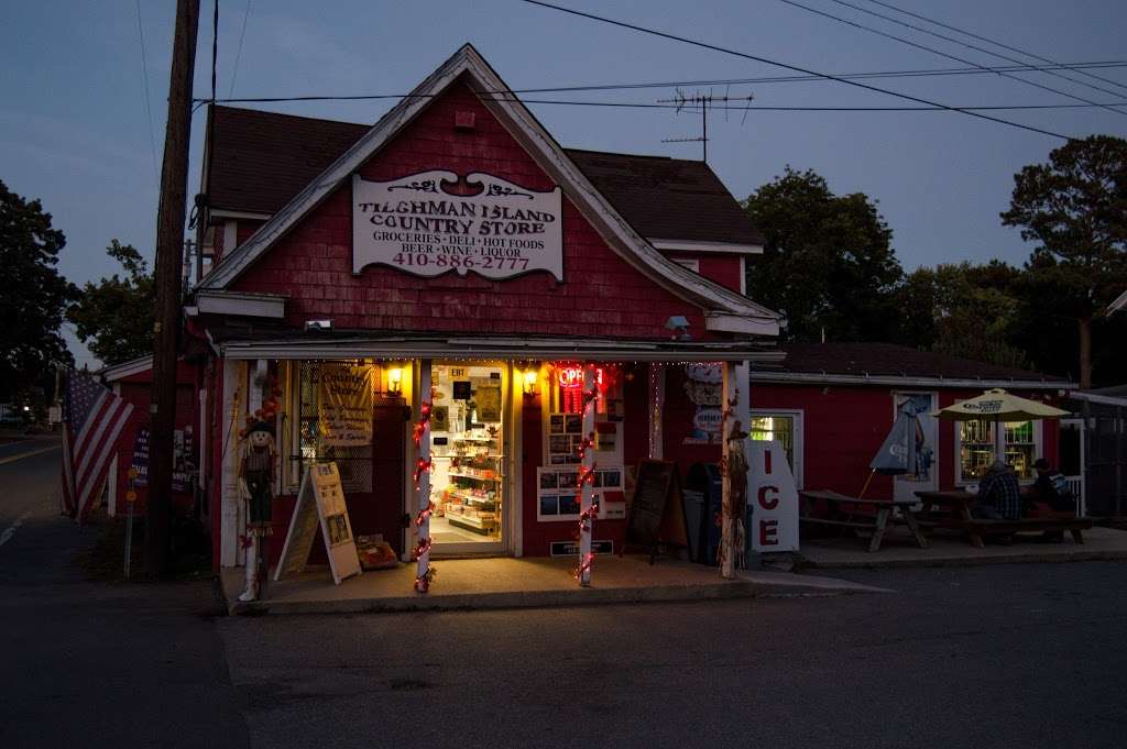 Tilghman Island Country Store | 5949 Tilghman Island Rd, Tilghman, MD 21671 | Phone: (410) 886-2777