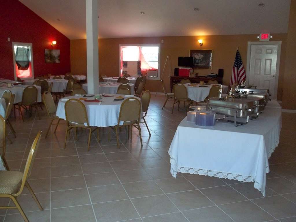 The Great Escape RV and Camp Resort | 19912 E Old Hwy 40, Higginsville, MO 64037, USA | Phone: (660) 584-2649