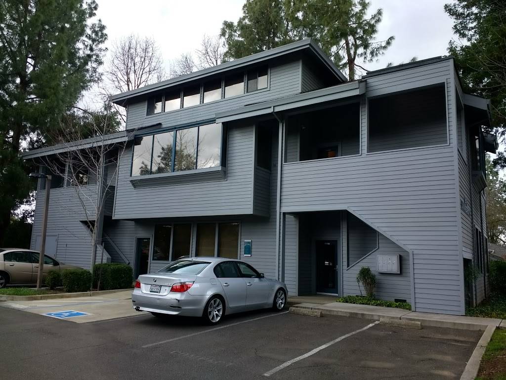 Farquar Lisa C | 945 University Ave # 200, Sacramento, CA 95825, USA | Phone: (916) 924-1200