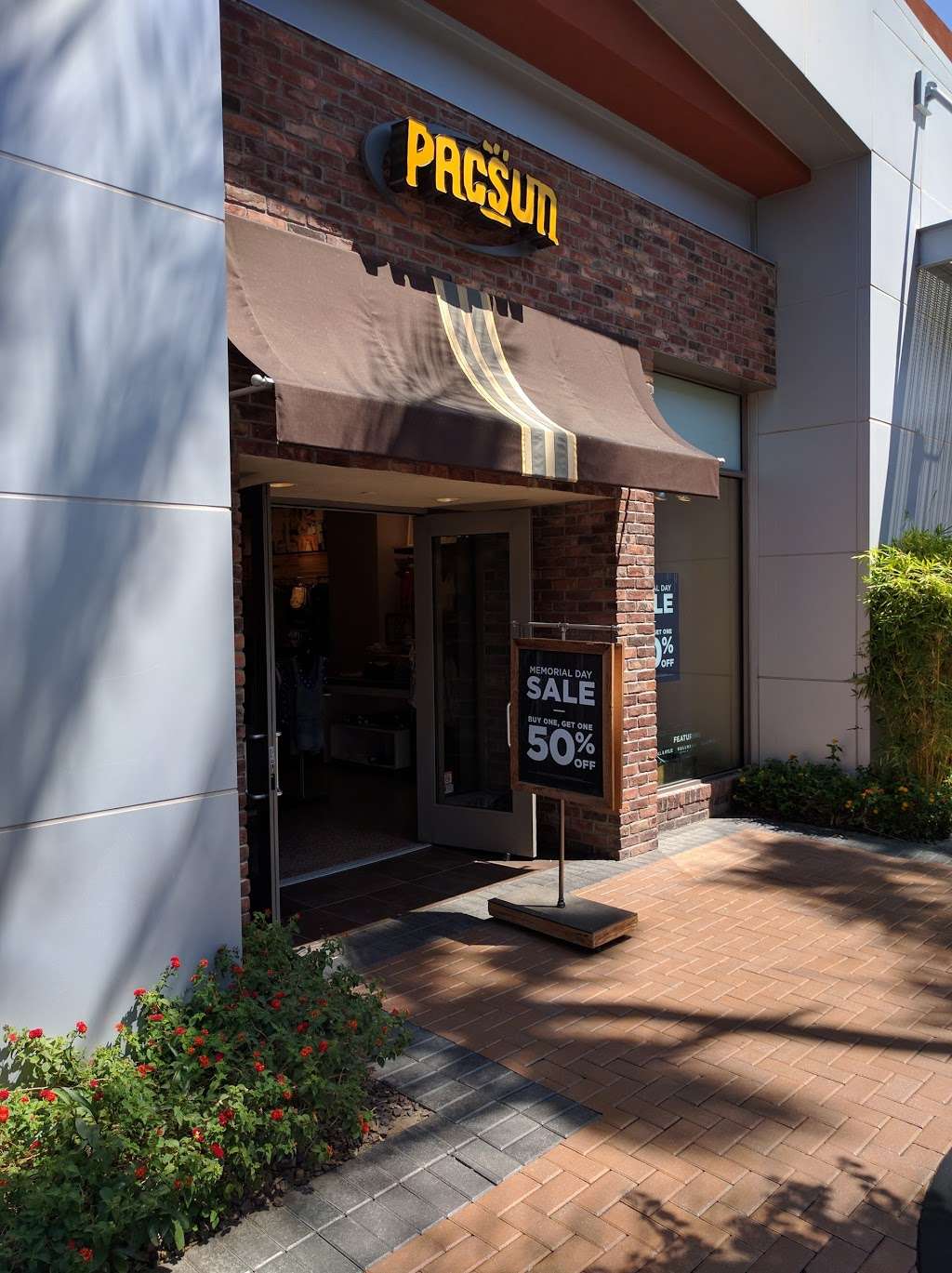 PacSun | 2000 E Rio Salado Pkwy, Tempe, AZ 85281 | Phone: (480) 921-5468