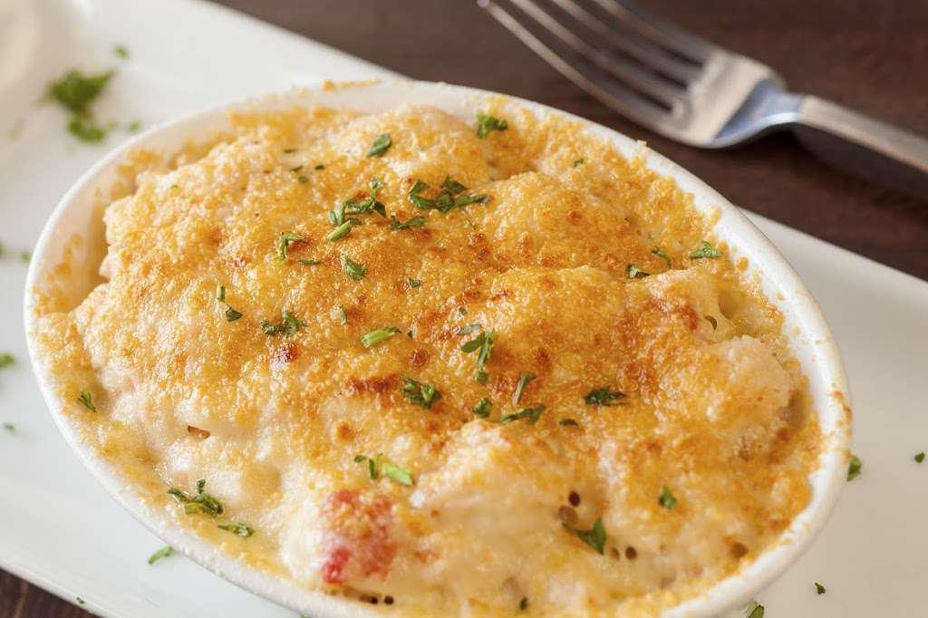 The Mac and Cheese Co. | 3738 S Figueroa St, Los Angeles, CA 90007, USA | Phone: (213) 749-1882