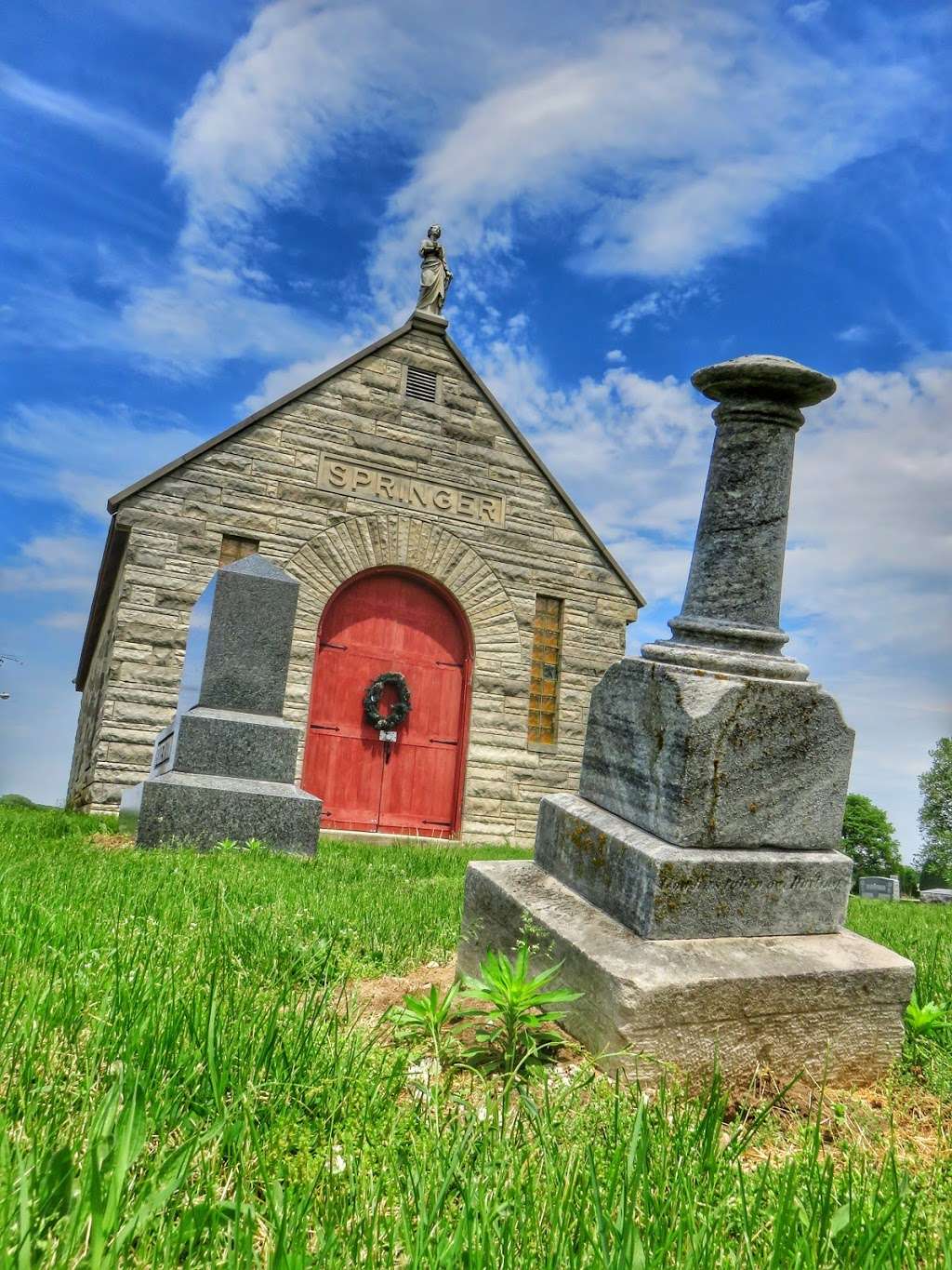 Springer Cemetery Chapel | 03-86-14-000-001.000-018, Columbus, IN 47201, USA