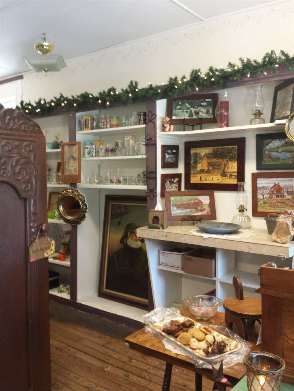 Mrs. Browns Attic | 18101 Barnesville Rd, Barnesville, MD 20838 | Phone: (240) 688-1073