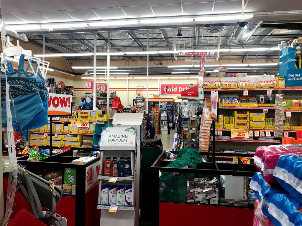 Family Dollar | 1717 W Southern Ave, Phoenix, AZ 85041, USA | Phone: (602) 232-2870