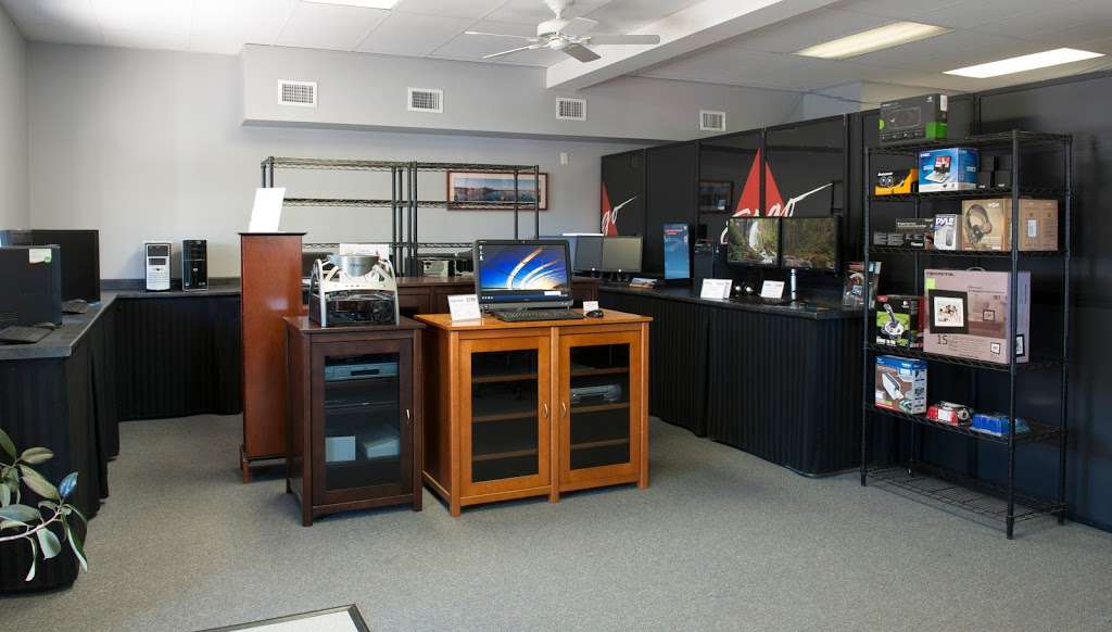 Brick Computer | 2000, 174 Newburyport Turnpike, Rowley, MA 01969 | Phone: (978) 432-1328