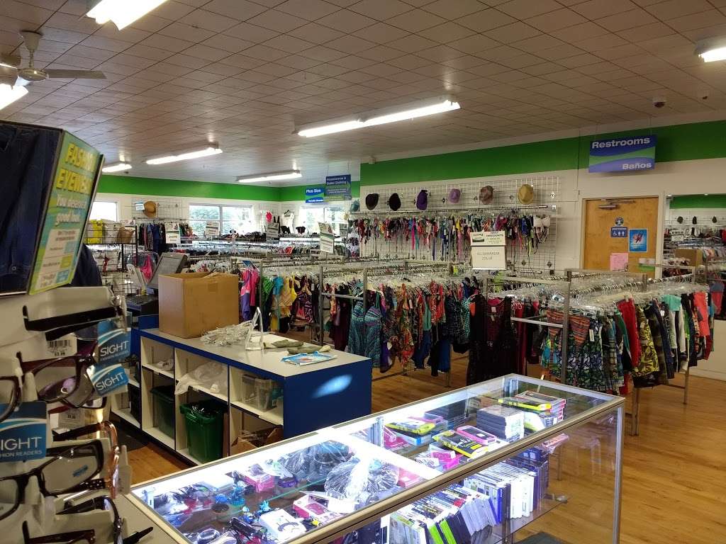 Goodwill Store & Donation Center | 1367 Weaverland Rd, East Earl, PA 17519, USA | Phone: (717) 445-6016