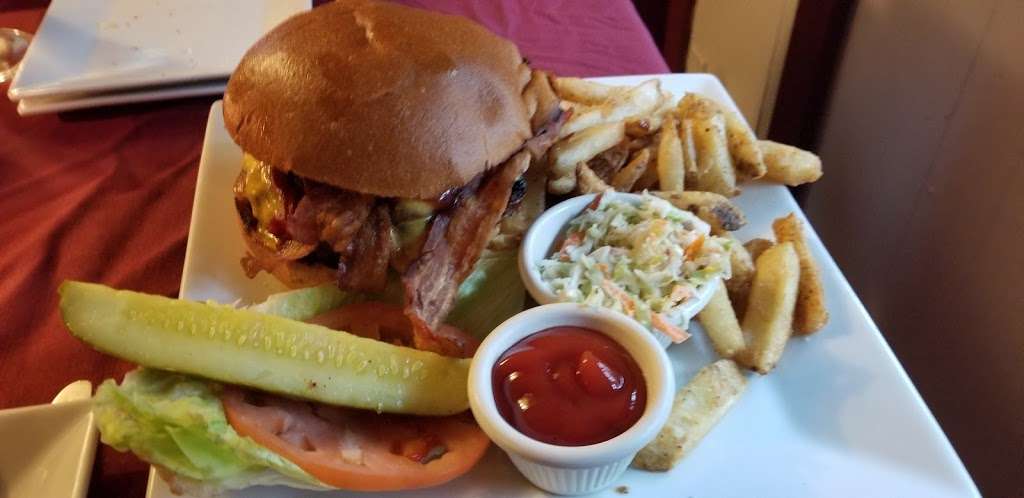 Muscoot Tavern | 105 Somerstown Turnpike, Katonah, NY 10536, USA | Phone: (914) 232-2800