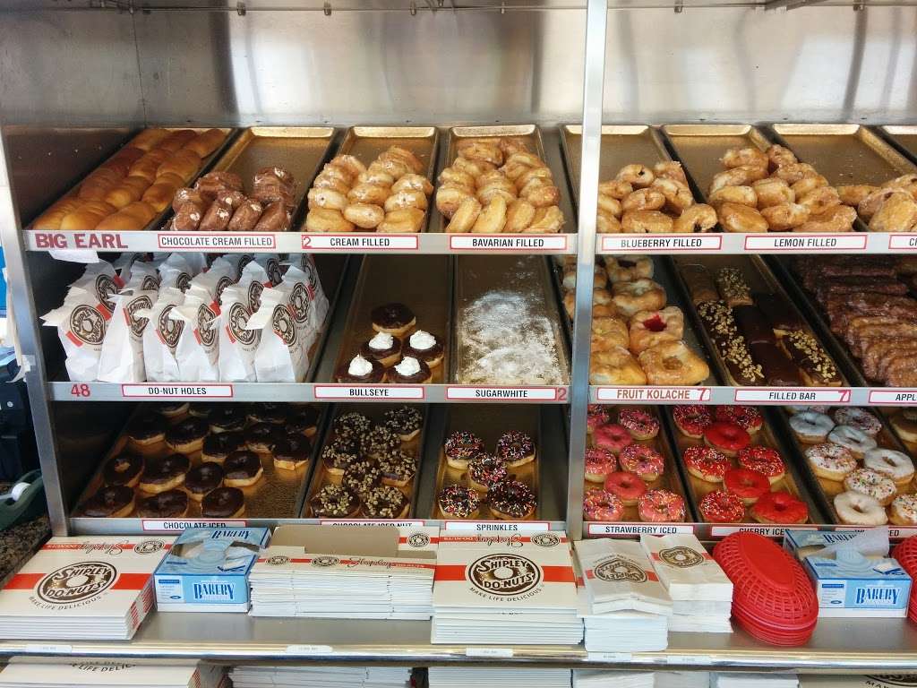 Shipley Do-Nuts | 1479 Hwy 6, Alvin, TX 77511, USA | Phone: (281) 824-8007