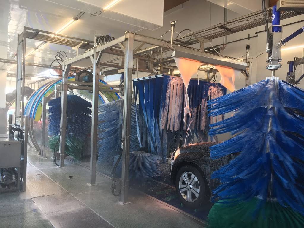 H2WOW Carwash - Littleton | 11737 W Ken Caryl Ave, Littleton, CO 80127, USA | Phone: (303) 904-3002