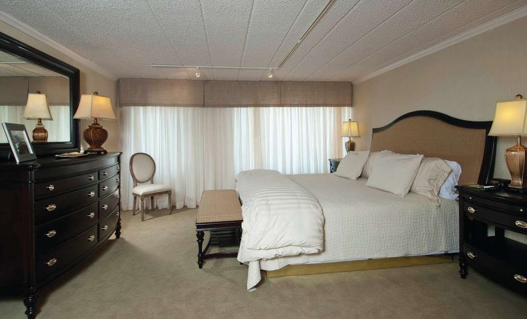 Beach Club Hotel | 1280 Boardwalk, Ocean City, NJ 08226, USA | Phone: (609) 399-8555