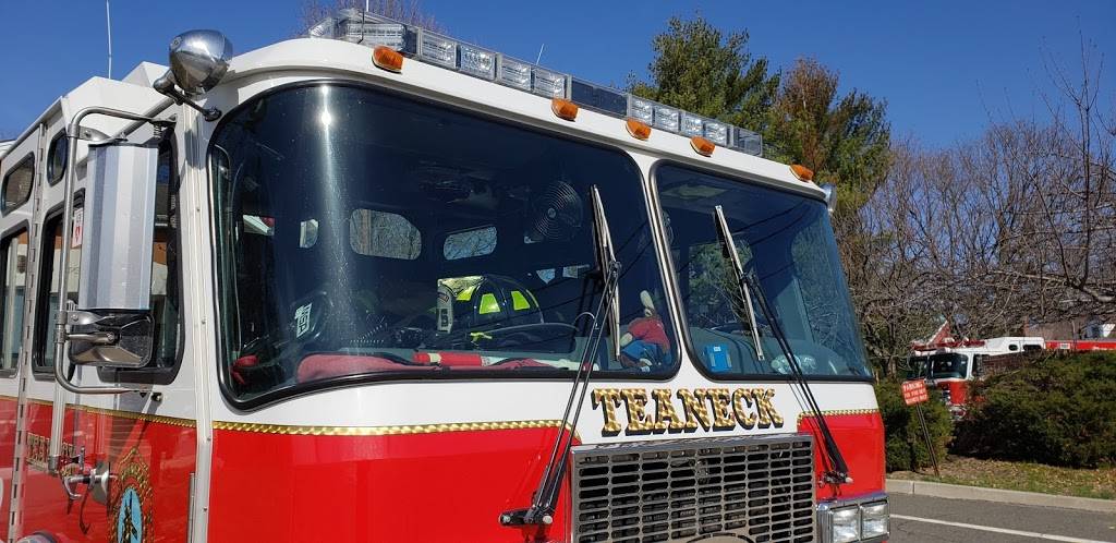 Teaneck Fire Department - Station 3 | 370 Teaneck Rd, Teaneck, NJ 07666 | Phone: (201) 837-2085