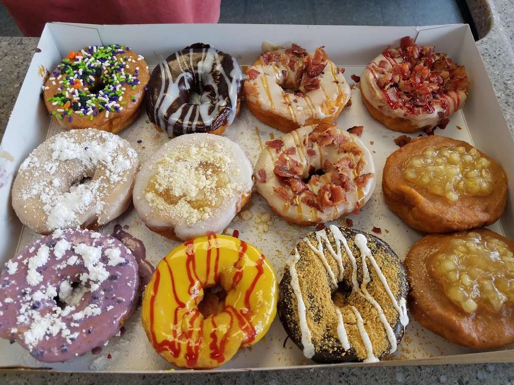 Duck Donuts | 1431, 1327 Rockville Pike, Rockville, MD 20852, USA | Phone: (301) 296-1988