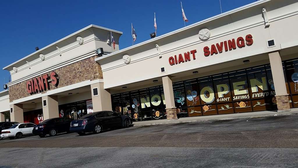 Giant Dollar | 2783 Red Bluff Rd, Pasadena, TX 77506, USA | Phone: (713) 477-7711