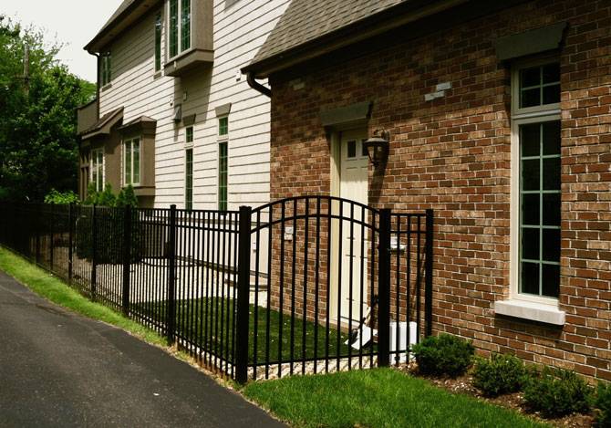 Illinois Fence Company | 15255 S 94th Ave 5th floor, Orland Park, IL 60462, United States | Phone: (708) 856-8999