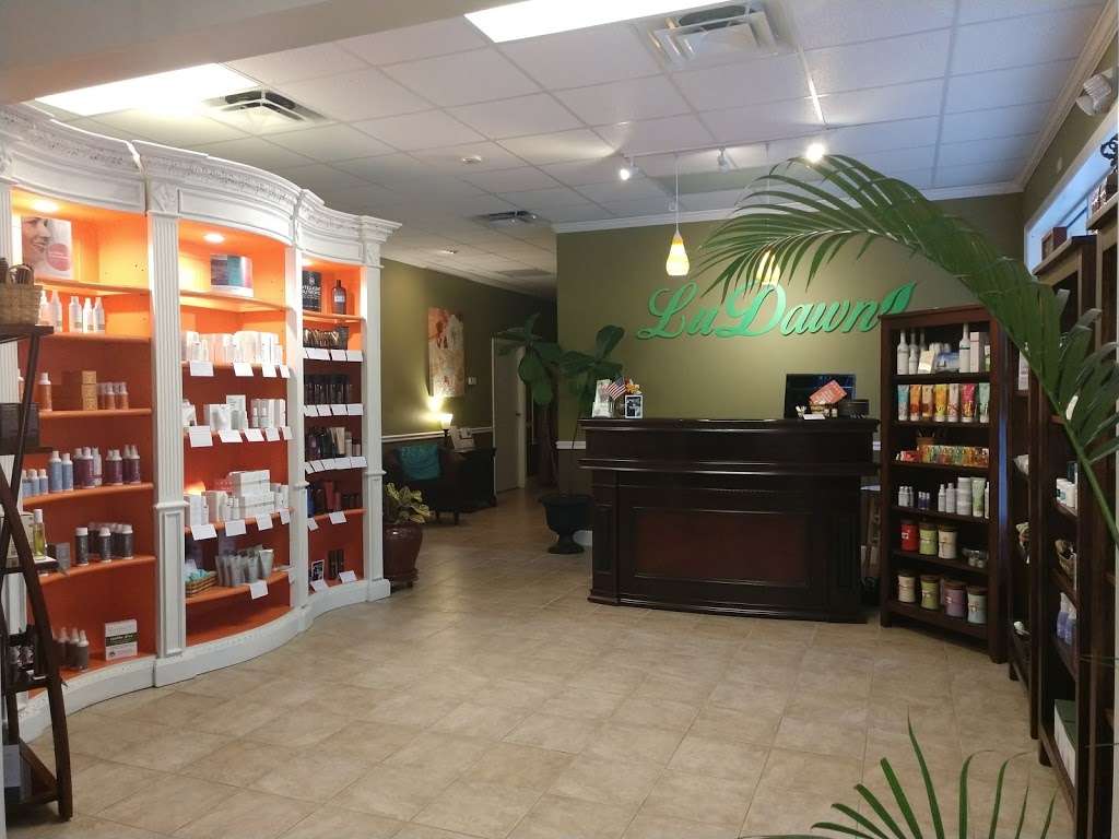 LuDawn Spa & Salon | 4620 E Silver Springs Blvd Suite #502, Ocala, FL 34470, USA | Phone: (352) 236-5353