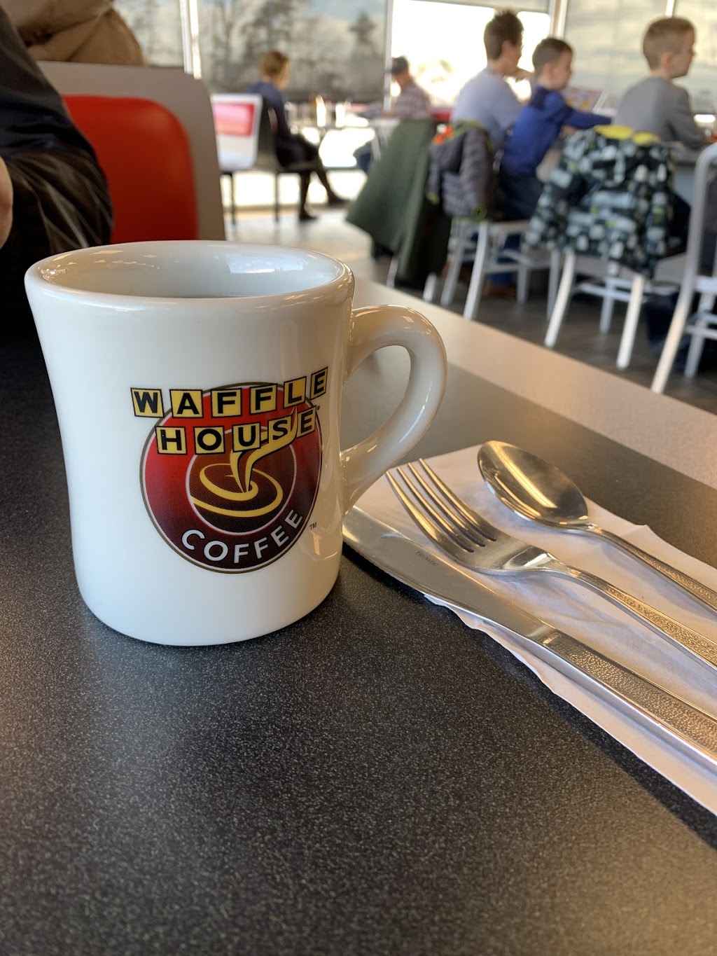 Waffle House | 11121 Fremont Pike, Perrysburg, OH 43551, USA | Phone: (567) 377-5251