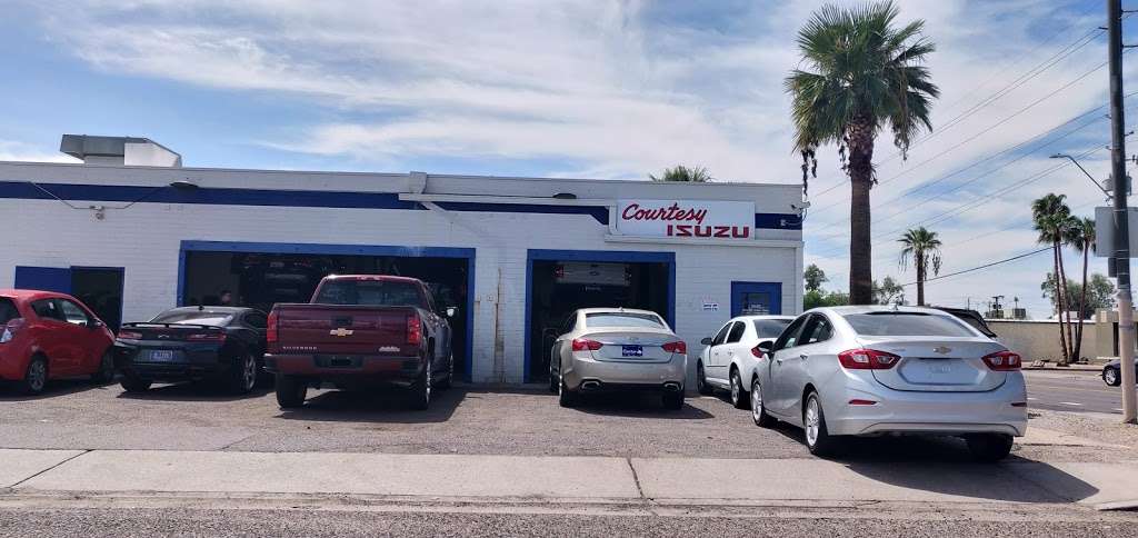 Courtesy Chevrolet Service | 1233 E Camelback Rd, Phoenix, AZ 85014 | Phone: (602) 604-3060