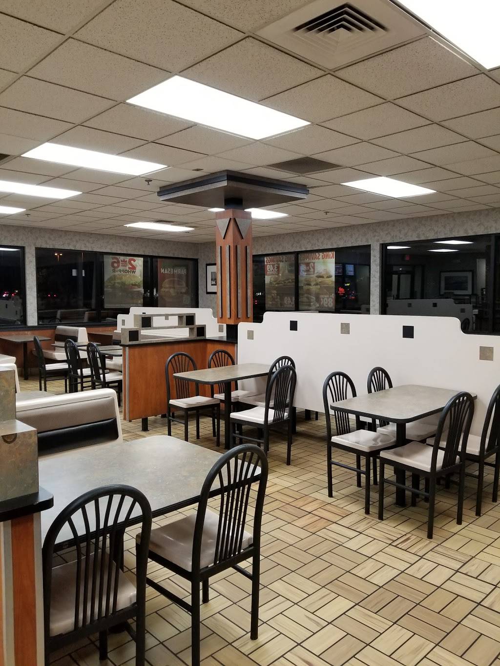 Burger King | 695 S Val Vista Dr Rd, Gilbert, AZ 85296, USA | Phone: (480) 632-5103