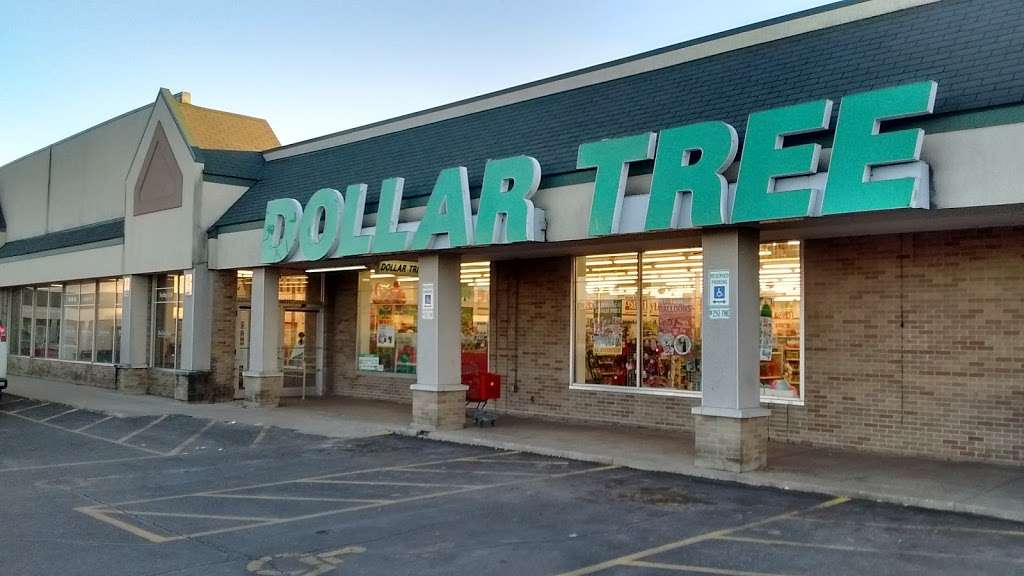 Dollar Tree | 3367 Sheridan Rd, Zion, IL 60099, USA | Phone: (847) 731-7741