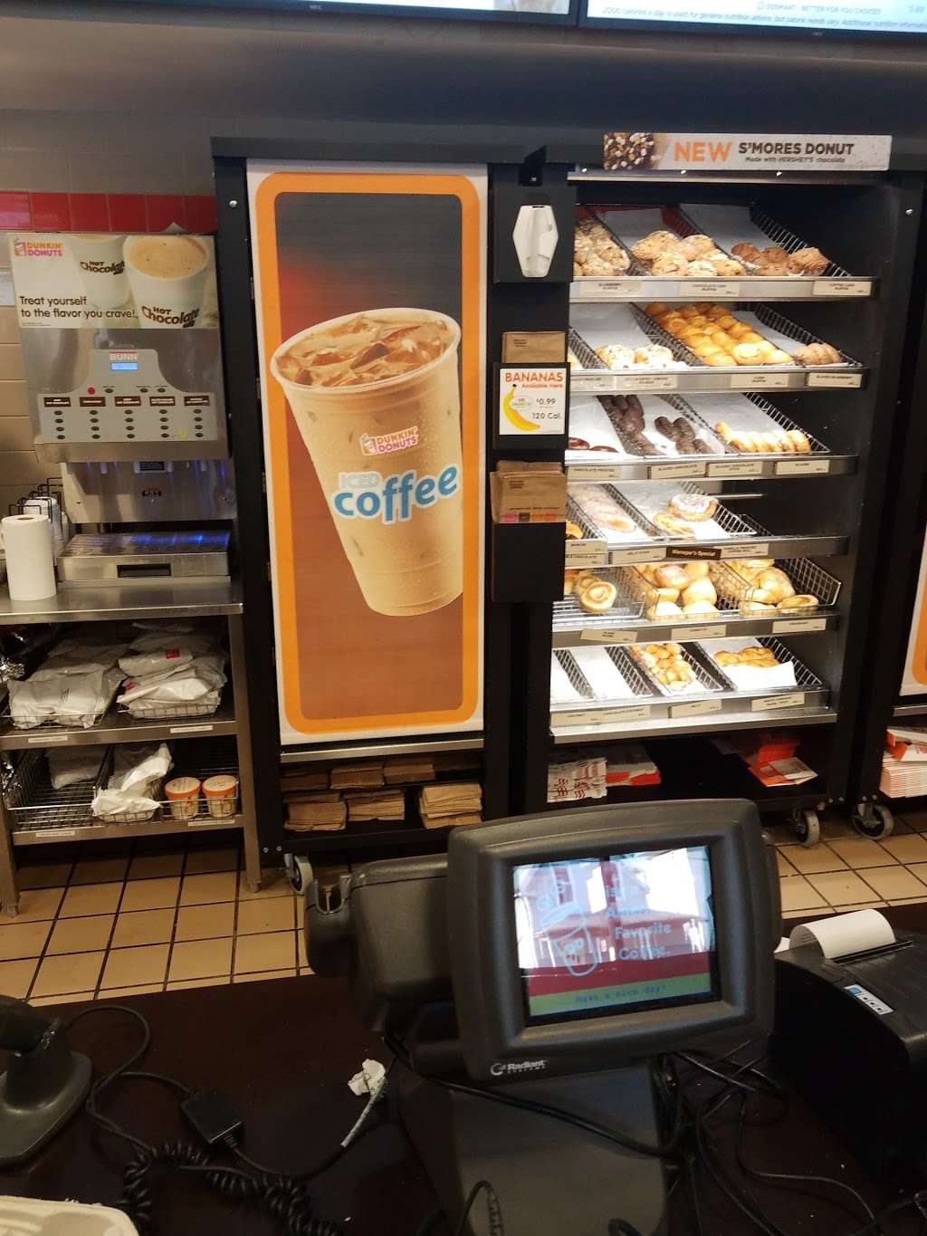 Dunkin Donuts | 577 Walnut St, Lynn, MA 01905, USA | Phone: (781) 592-2097