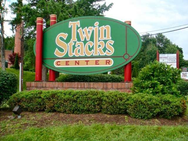 Twin Stacks Ctr | 1100 Memorial Hwy, Dallas, PA 18612, USA | Phone: (570) 674-7800