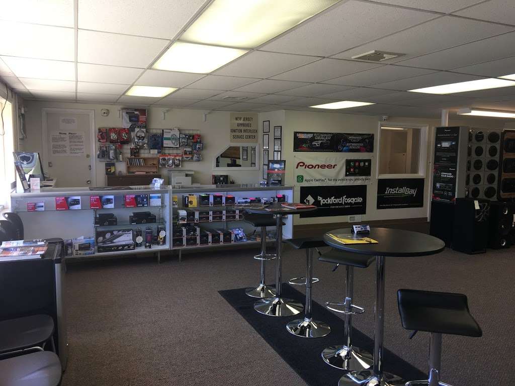 Revolution Audio | 6221 US-130, Pennsauken Township, NJ 08110, USA | Phone: (856) 665-5588