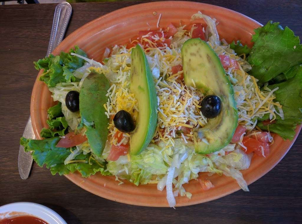 Efrains II Mexican Restaurant | 1630 63rd St # 10, Boulder, CO 80301 | Phone: (303) 440-4045