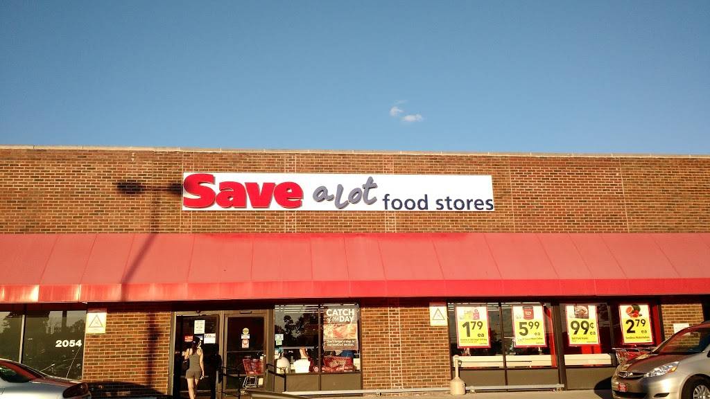 Save A Lot | 2054 Lockbourne Rd, Columbus, OH 43207, USA | Phone: (614) 445-6016