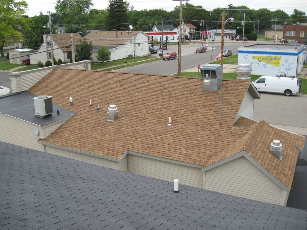 Above the Peak Construction Quality Roofing Siding Barns Garages | 7108 E Foxhollow Rd, Beloit, WI 53511, USA | Phone: (608) 751-9241