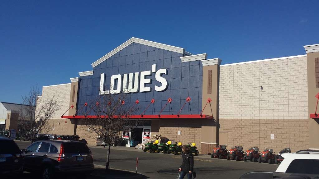 Lowes Home Improvement | 67 Eagle Rd, Danbury, CT 06810, USA | Phone: (203) 546-6962