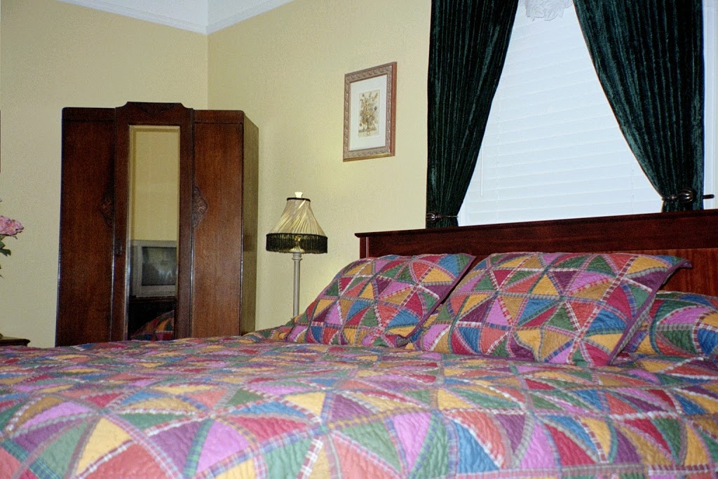 Continental Inn | 26985 CA-1, Tomales, CA 94971, USA | Phone: (707) 878-2396