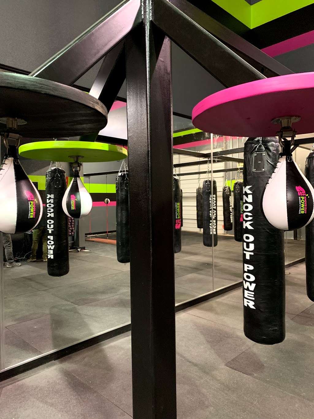 Knock Out Power Womens Fitness | 5123 N Loop 1604 W Suite 107, San Antonio, TX 78249, USA | Phone: (956) 286-5091