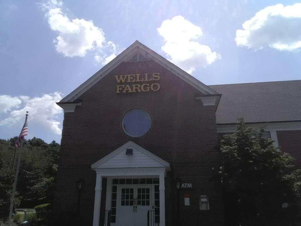 Wells Fargo Bank | 2 S Colonial Dr, Manchester Township, NJ 08759, USA | Phone: (732) 657-2277