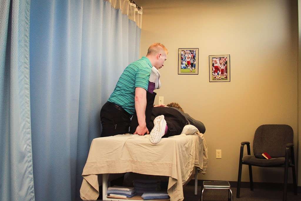 Adams Physical Therapy & Rehab Center | 5901 NW 63rd Terrace #50, Kansas City, MO 64151 | Phone: (816) 587-6234
