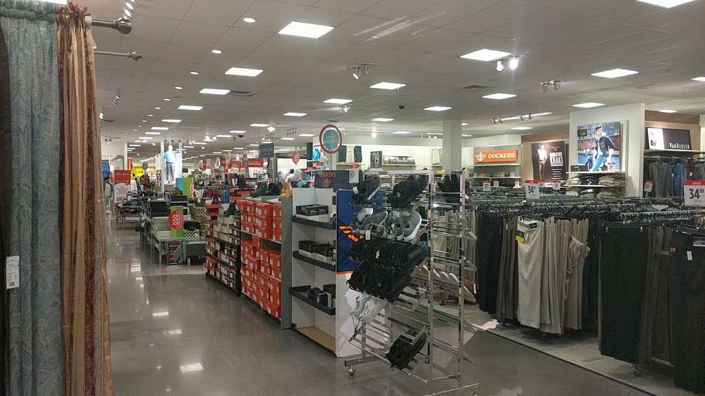 JCPenney | 2520 Gulf Fwy S, League City, TX 77573, USA | Phone: (281) 534-7196