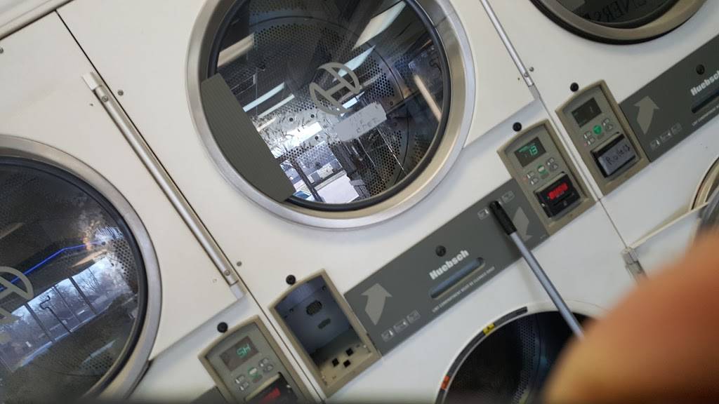 Pro-tech Coin Laundry & Dry Cleaning | 3730 Dix Hwy, Lincoln Park, MI 48146, USA | Phone: (313) 388-6484