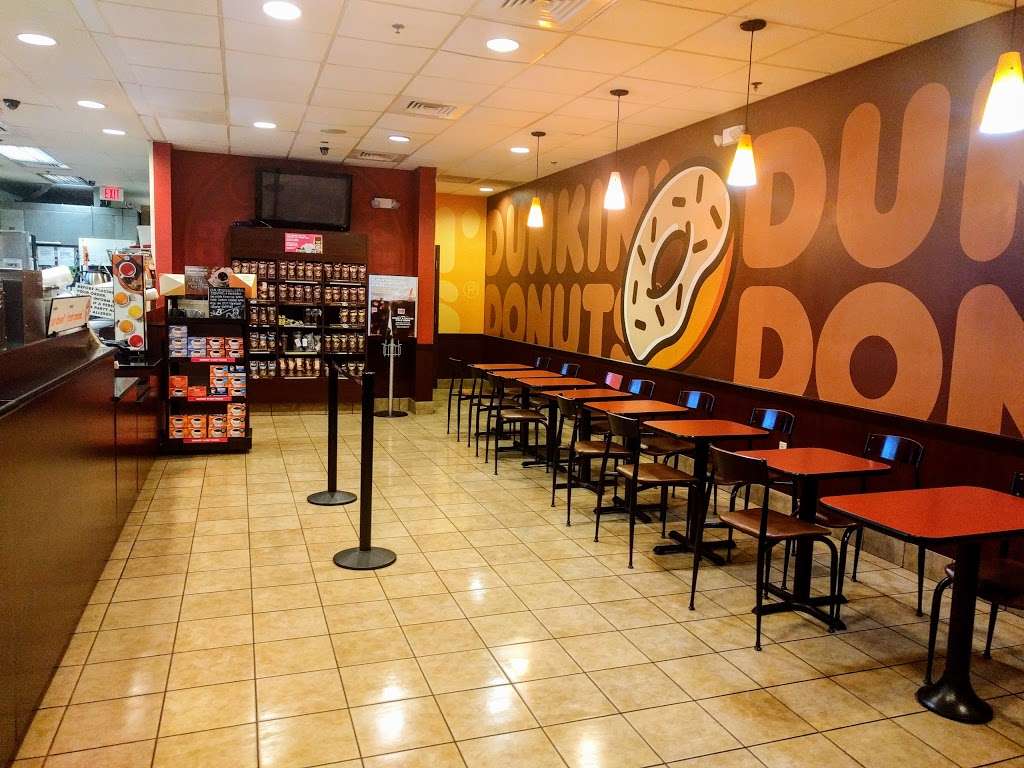 Dunkin Donuts | 7300 Royal Palm Blvd, Margate, FL 33063 | Phone: (954) 984-8744