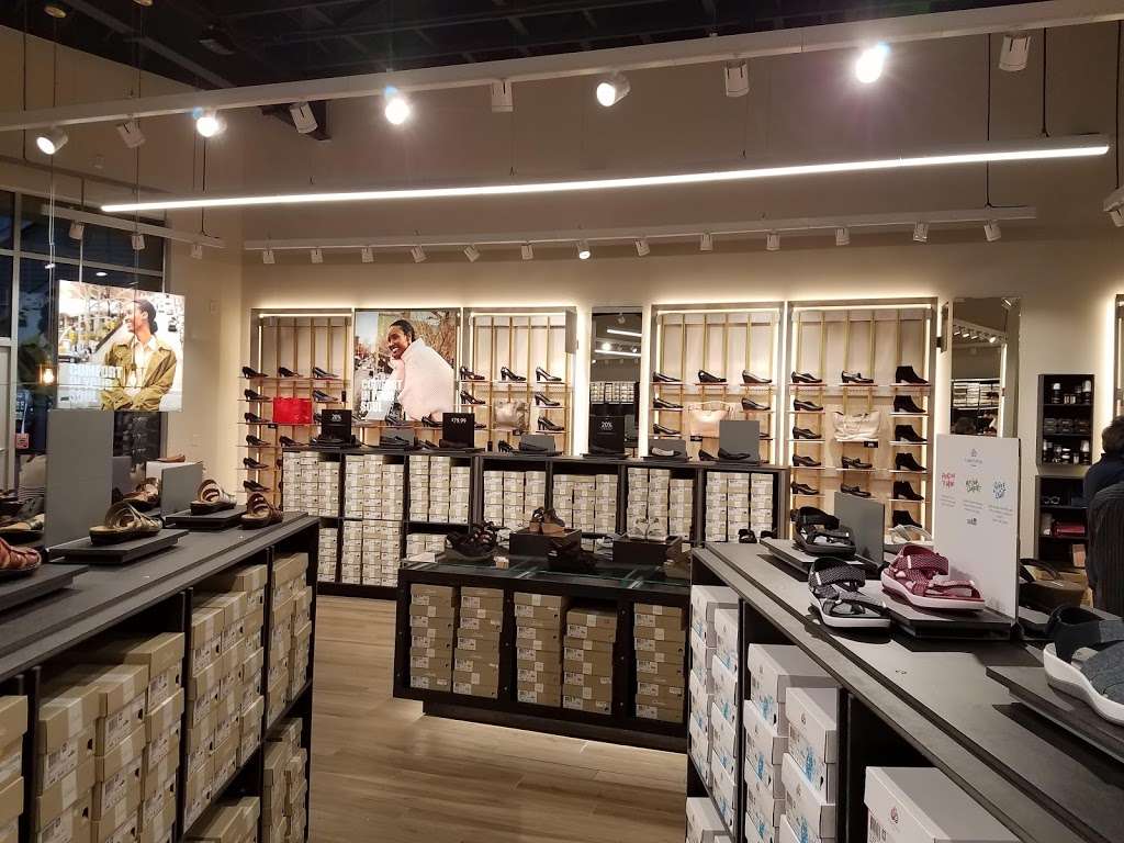 Clarks Bostonian Outlet | 209 Red Apple Ct, Central Valley, NY 10917 | Phone: (845) 928-5248