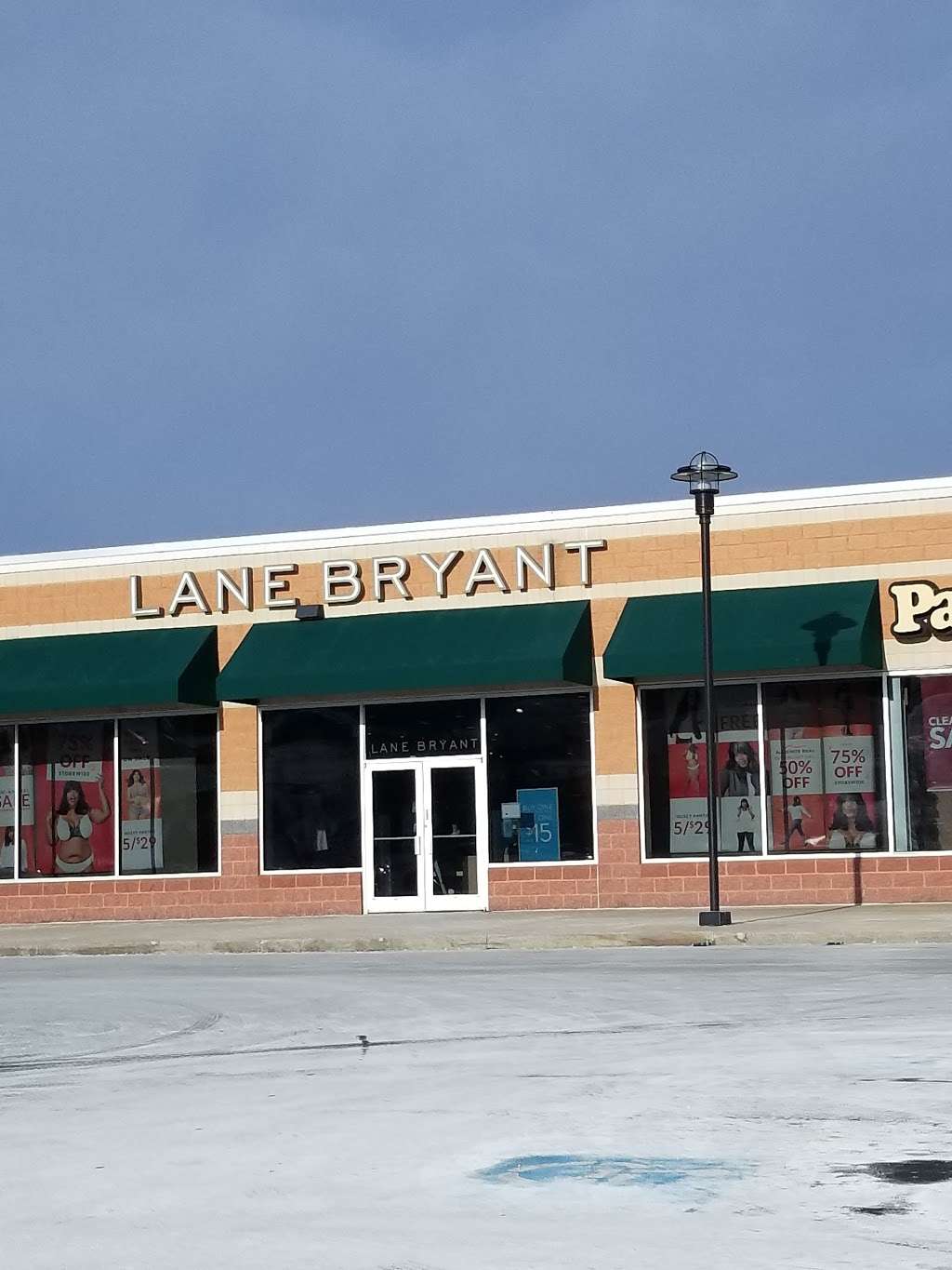 Lane Bryant | 2775 Paper Mill Rd #C2, Reading, PA 19610, USA | Phone: (484) 818-7187 Lane Bryant | 2775 Paper Mill Rd #C2, Reading, PA 19610, USA | Phone: (484) 818-7187
