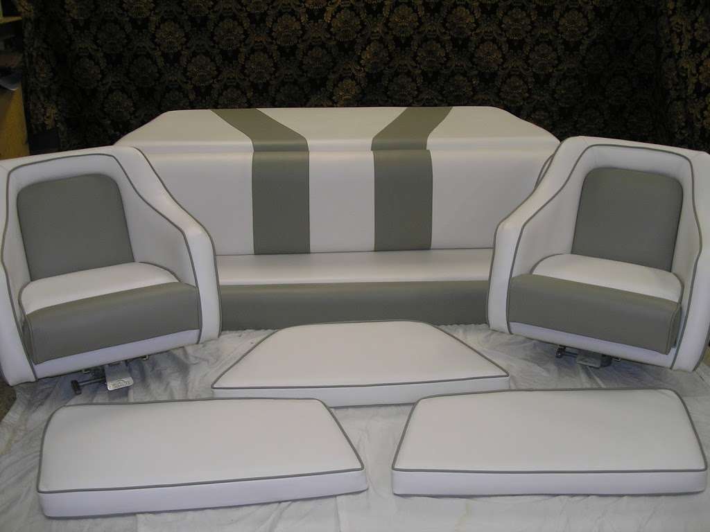 Newman Upholstery and Draperies | 530 E Illinois Hwy, New Lenox, IL 60451, USA | Phone: (815) 462-0555