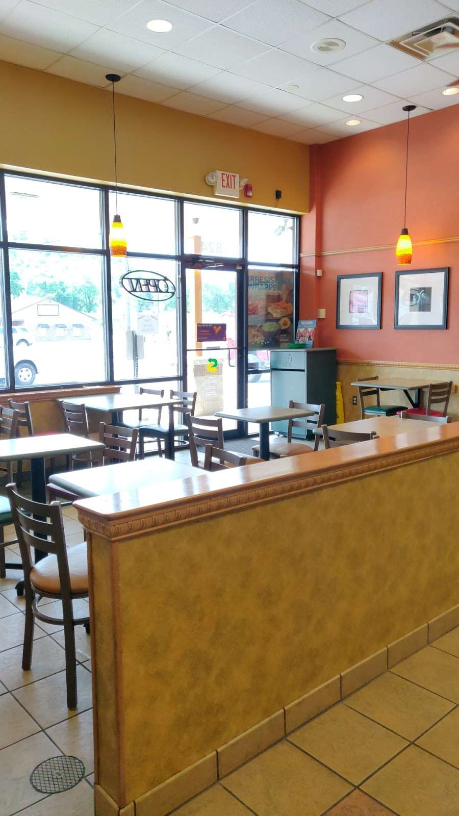 Subway Restaurants | 824 PA-100, Bechtelsville, PA 19505 | Phone: (610) 367-7628