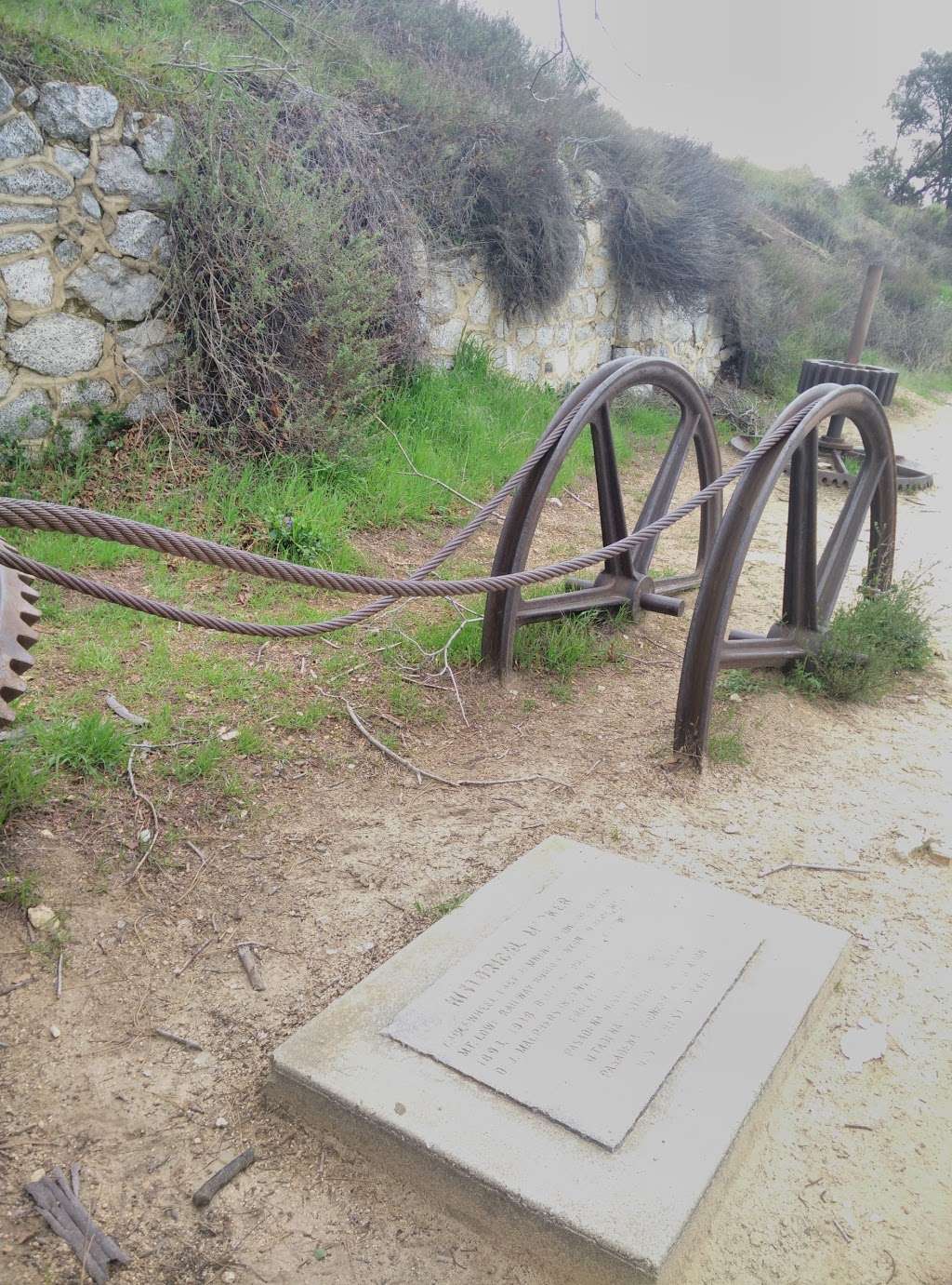 Sam Merrill Trailhead | Sam Merrill Trail, Altadena, CA 91001, USA