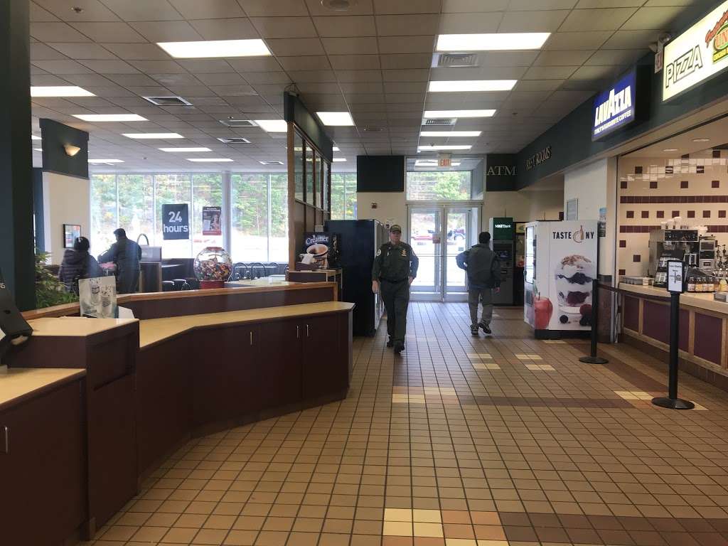 Carvel Ice Cream 99 Waldron Terrace, Sloatsburg, NY 10974, USA