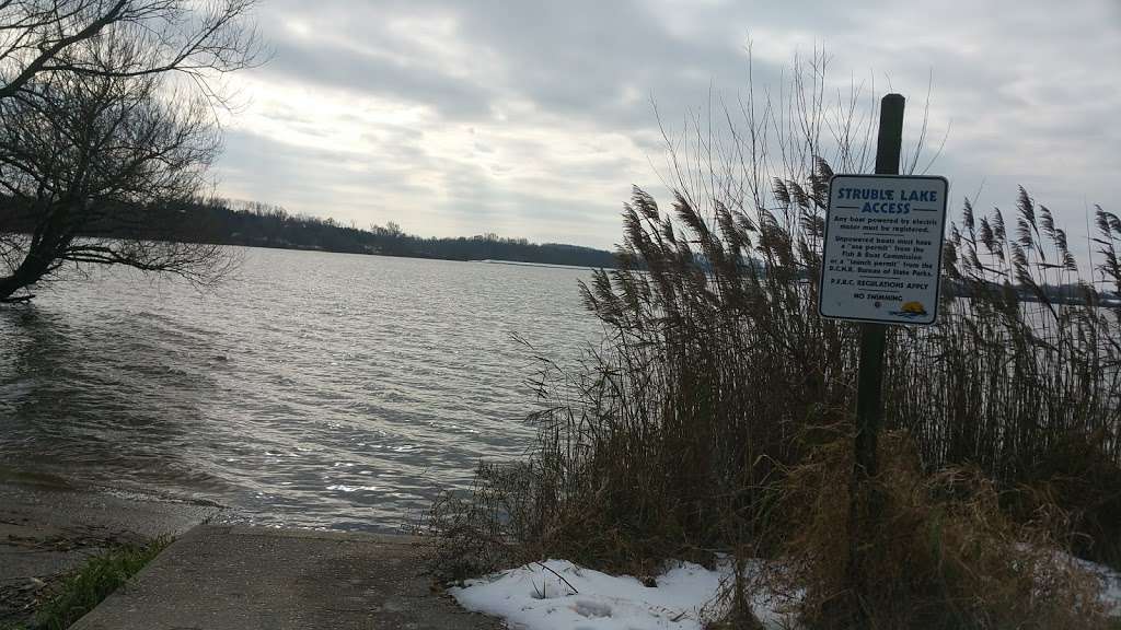 Struble Lake | Unnamed Road, Honey Brook, PA 19344, USA