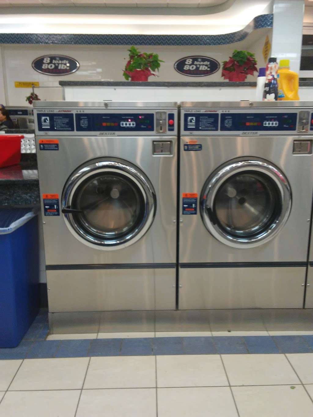 Laundry King | 285 Roosevelt Rd, West Chicago, IL 60185, USA