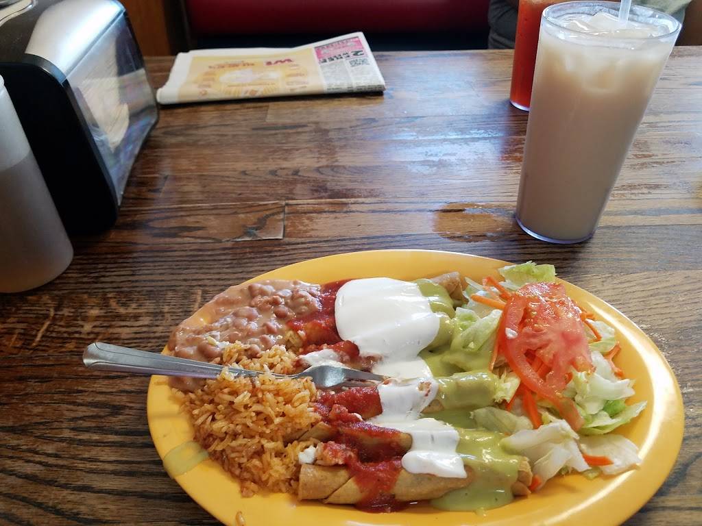 Taqueria La Pila | 8714 Alameda Ave, El Paso, TX 79907, USA | Phone: (915) 858-0922