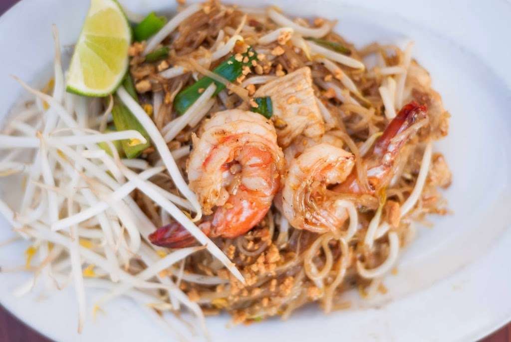 Thai Sweet Basil | 209 N Main St, Andover, MA 01810, USA | Phone: (978) 470-8098