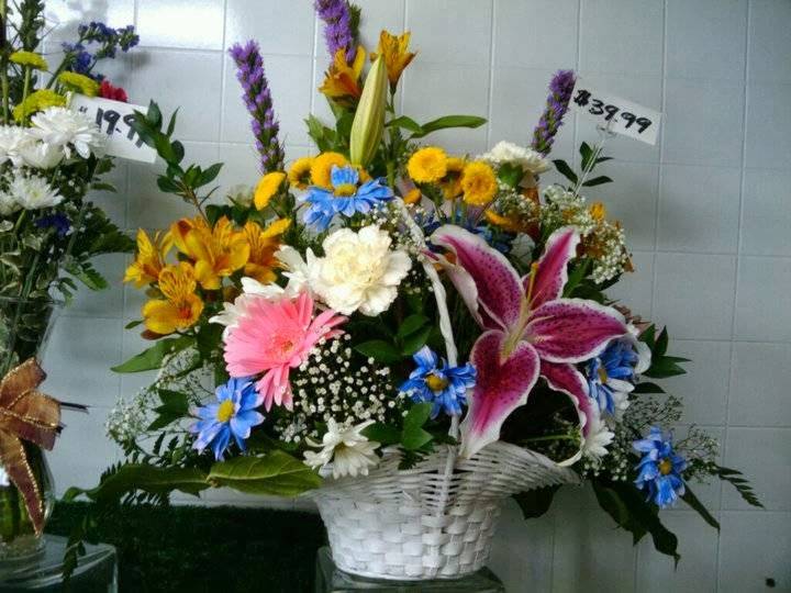 Serendipity Flowers | 2751 N Grand Ave, Santa Ana, CA 92705 | Phone: (714) 997-3228